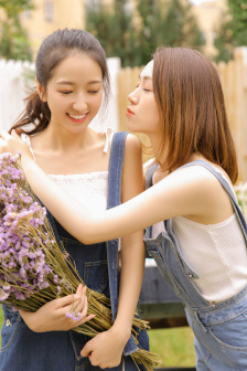 边走边插